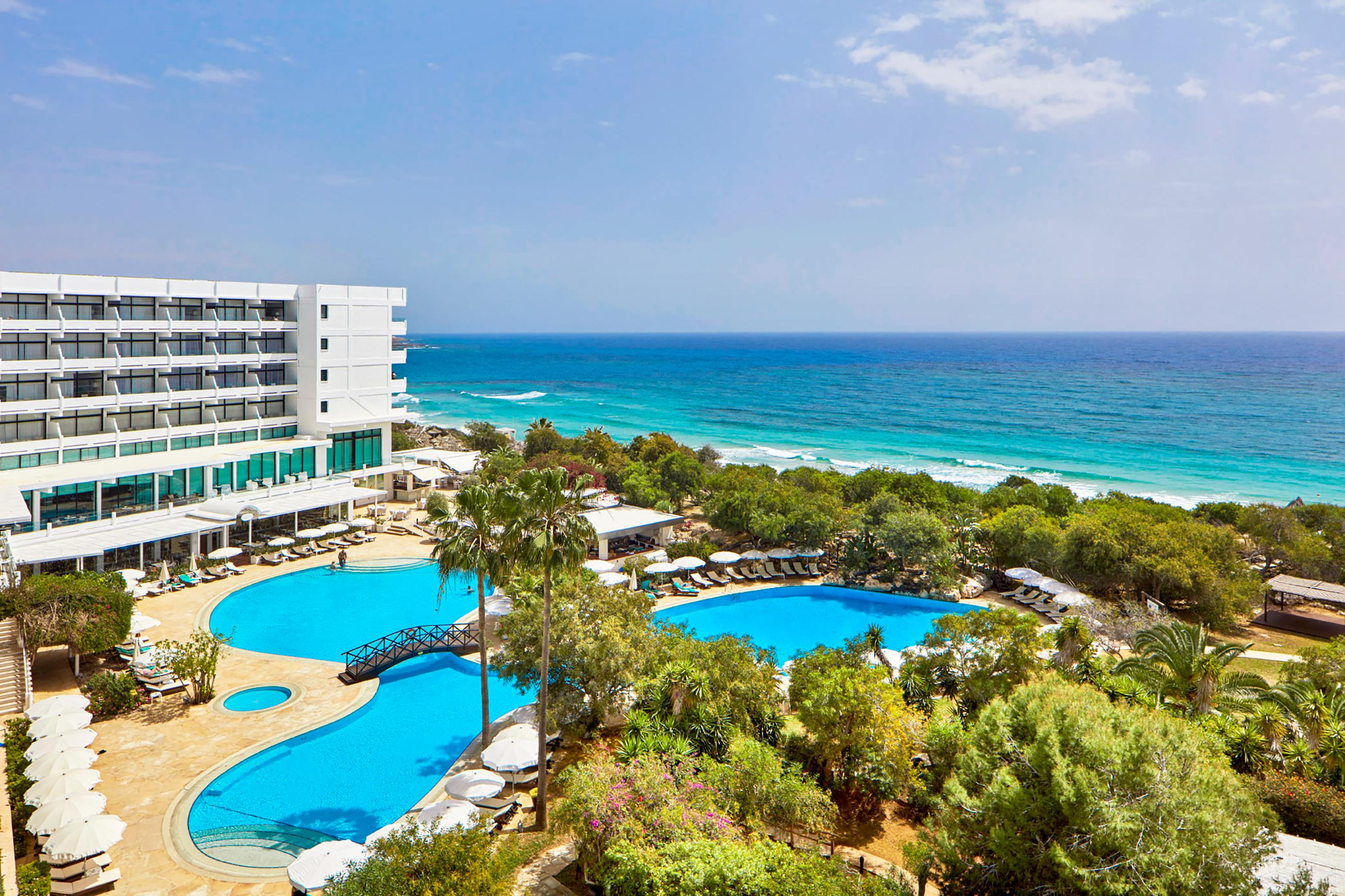 Grecian Bay אתר נופש